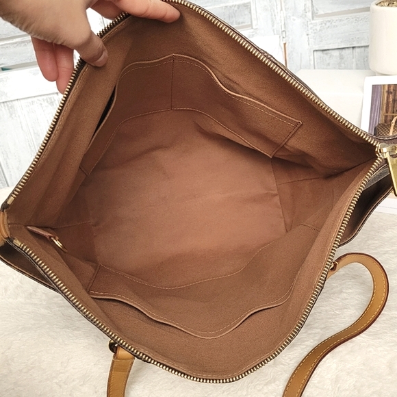 💕CLASSIC Tote Bag Discontinued LOUIS VUITTON Totally PM Monogram - Picture 11 of 16